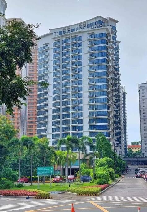 Mckinley Hills Bgc Taguig City Condo Manila Kültér fotó