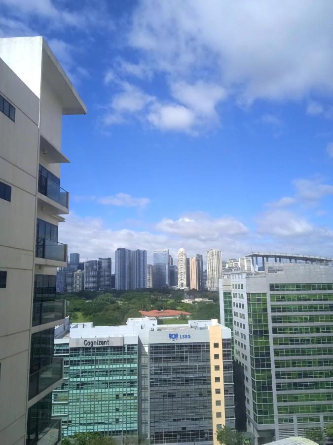 Mckinley Hills Bgc Taguig City Condo Manila Kültér fotó