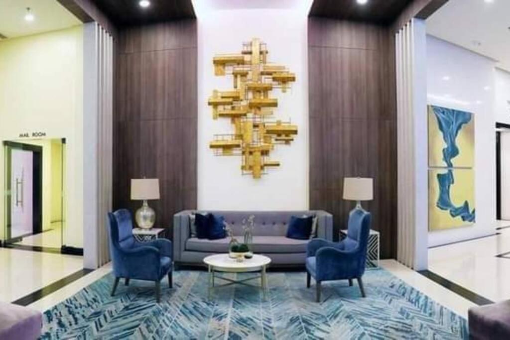 Mckinley Hills Bgc Taguig City Condo Manila Kültér fotó